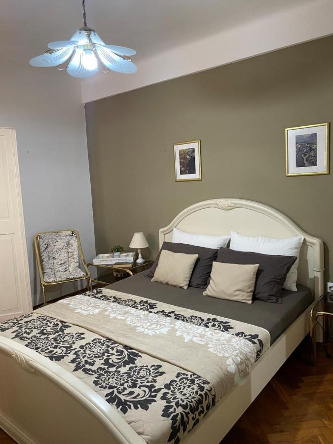 M&B Apartment Kotor Buitenkant foto