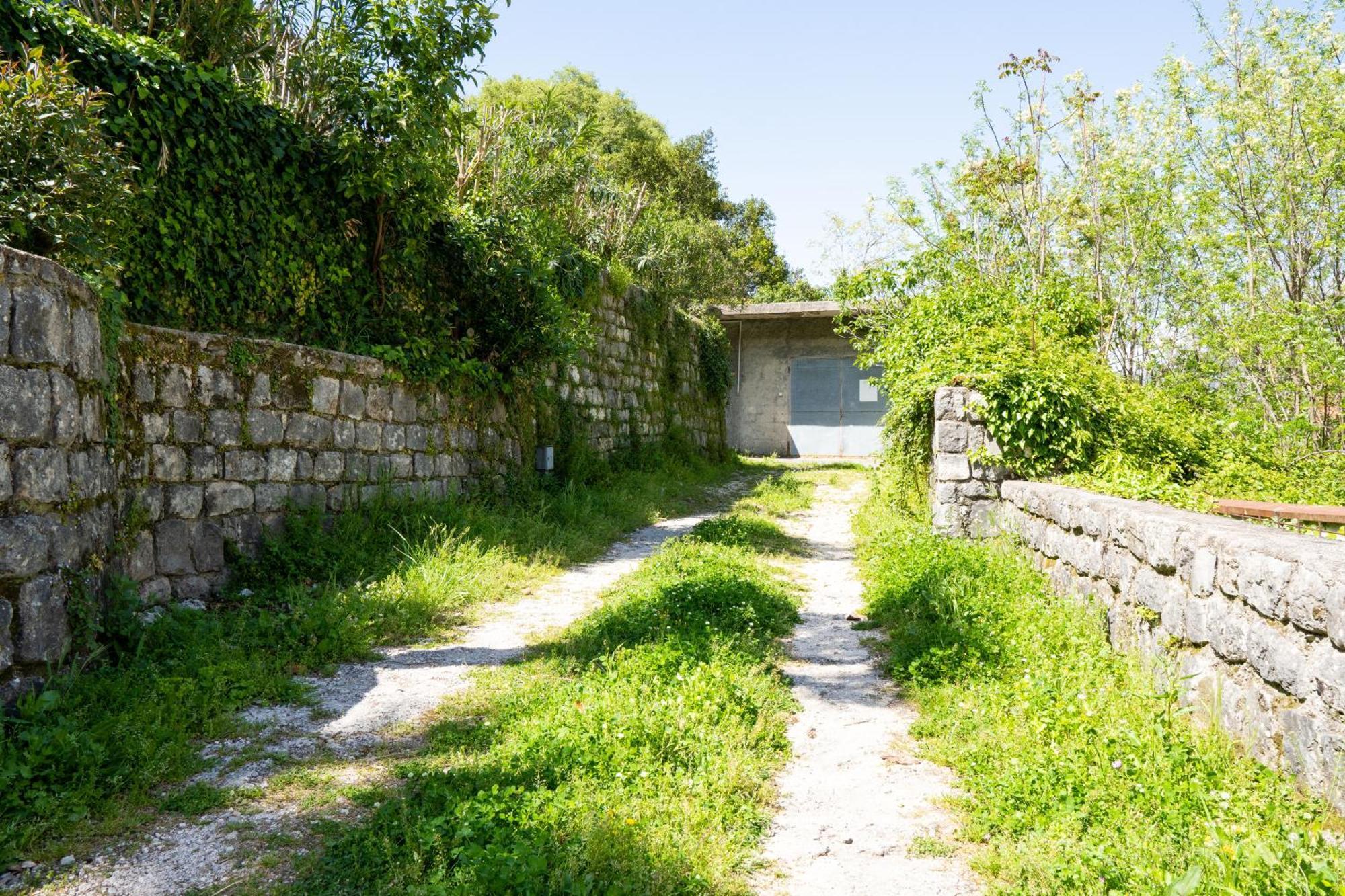 M&B Apartment Kotor Buitenkant foto